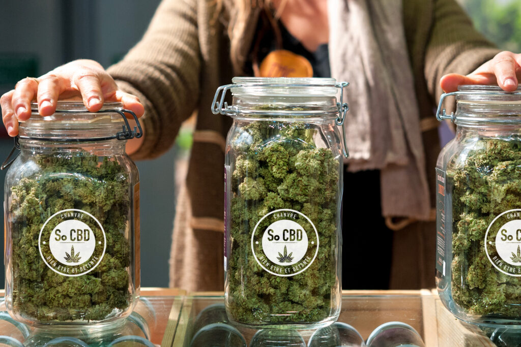 Click-Collect-CBD-PARIS-So-CBD